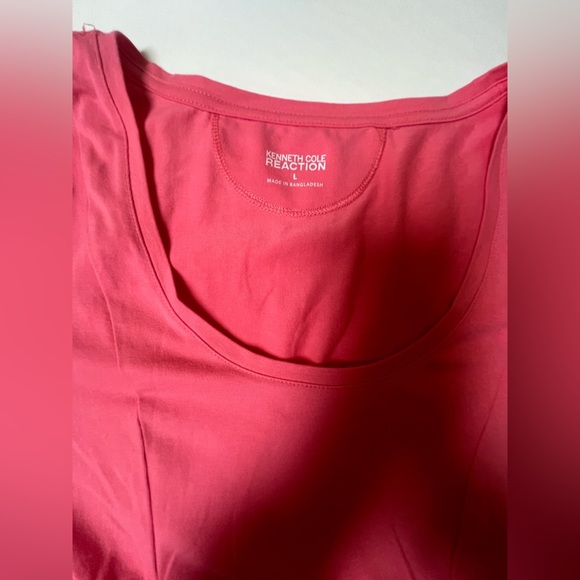 KENNETH COLE REACTION VIBRANT CORAL SHORT SLEEVE RUCHED TOP SIZE LARGE - Picture 8 of 8